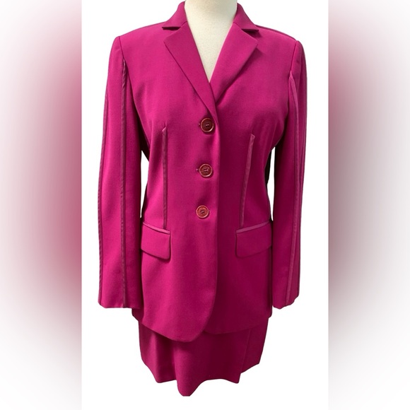 MOSCHINO Cheap & Chic Italy -Burgundy Virgin Wool 2pc Jacket Skirt USA 10 - Picture 5 of 5